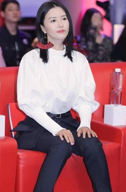 清风与酒|最尴尬的事：明明是一起出道，如今我还是选手，你却成了导师