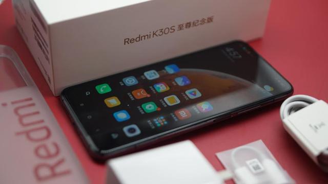 两千元神机！Redmi K30S堪比旗舰机，学生党香疯了