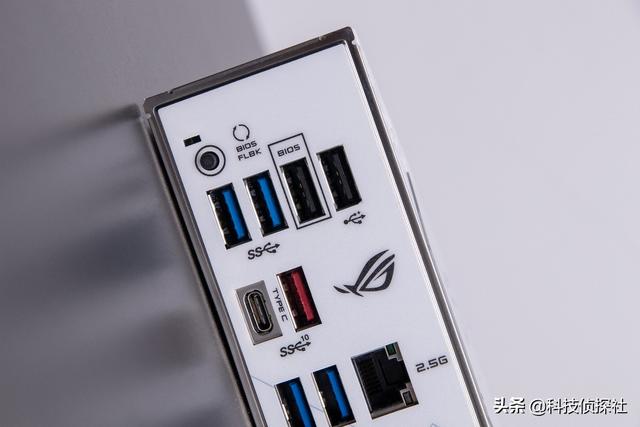 Zen3上新，或者你需要这块ROG B550-A吹雪