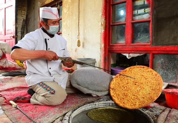 提依|新疆库车：老城馕香