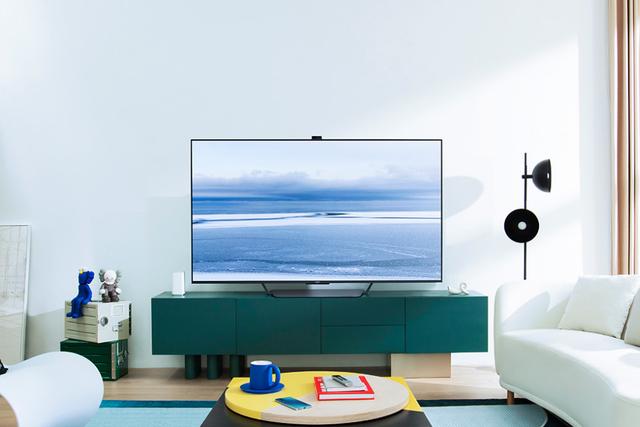 打破华为小米二分市场局面！这家手机厂商开始新领域，第一款亮相