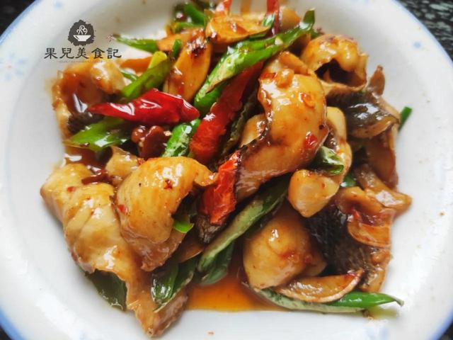 爆炒鱼片，不要直接下锅炒，教你正确做法，鱼片滑嫩鲜香又完整