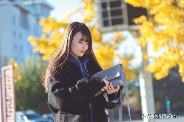 宜丽客手包、数码收纳包，秋冬季节小哥哥、小姐姐出行的最爱