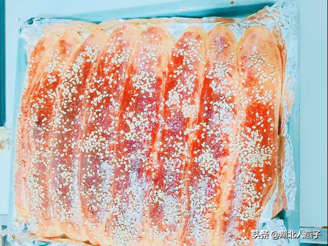 不用揉面，不用厨师机，面团自己变成手套膜，只需多这一步就行？