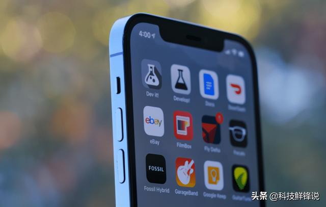 华为新机撞脸iPhone 12？图片看起来的确感觉太像了