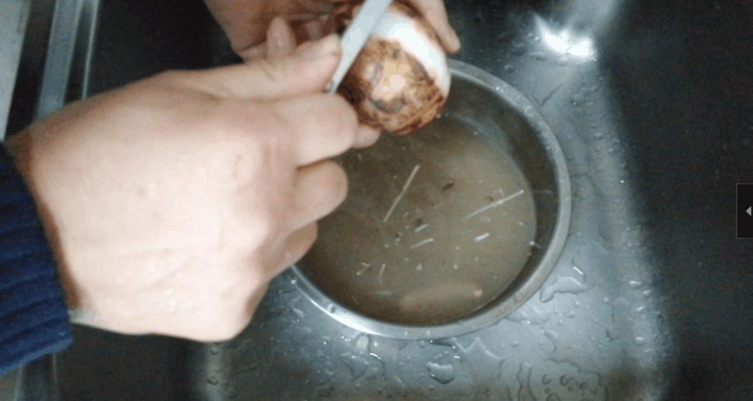 金针菇简单吃法，搭配一种酱料，秒变美味下饭菜