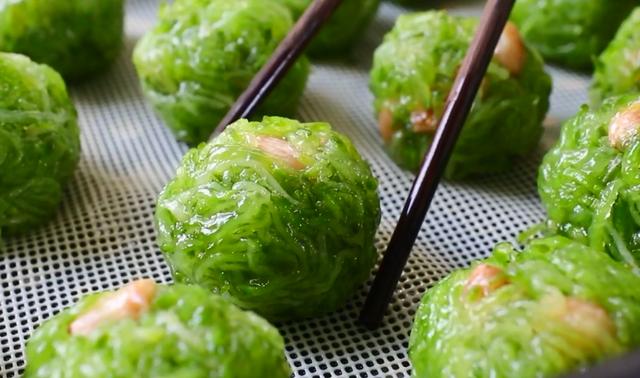 萝卜和花生米的这种做法，没想到这样好吃，劲道爽滑比吃肉还过瘾