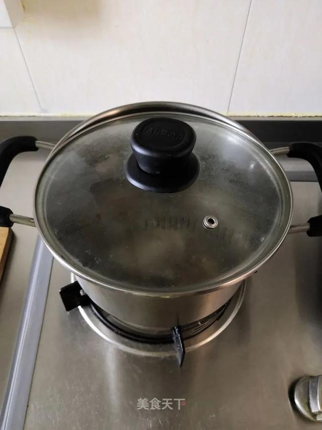 冬日进补怎么能少了羊肉呢？鲜而不腻，又暖又香，快来大快朵颐吧