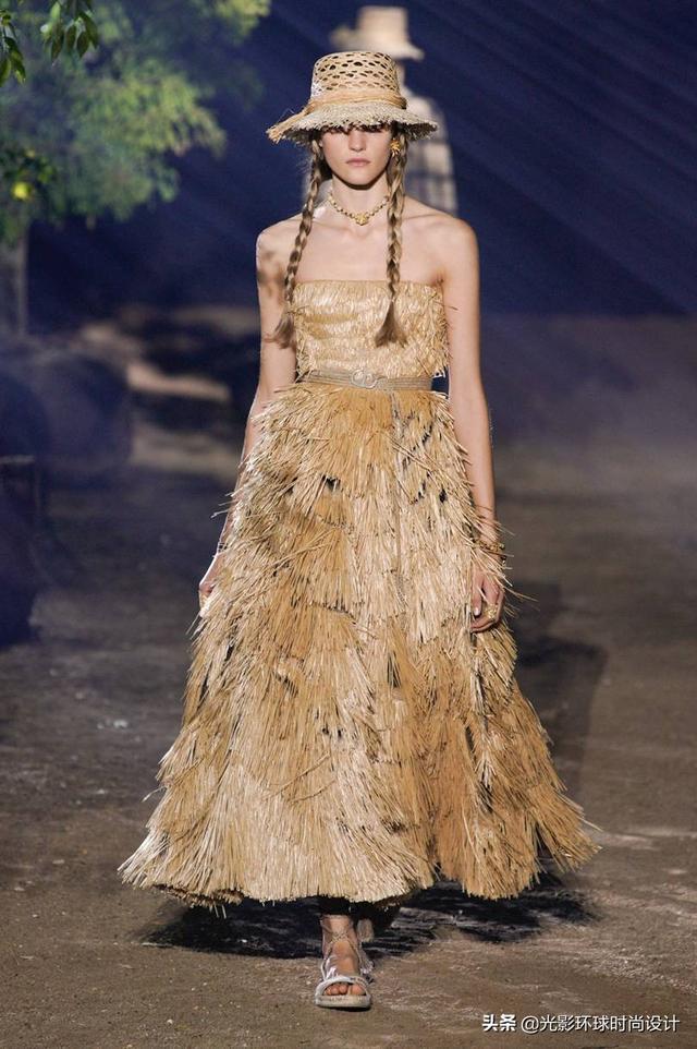 最时尚Christian Dior 2020春夏系列-贴近自然的森林秀