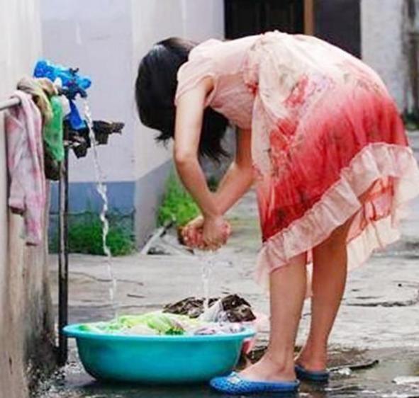 「超级宝妈」女性在怀孕后可以继续做家务吗？记住四种家务活，孕妈妈碰不得