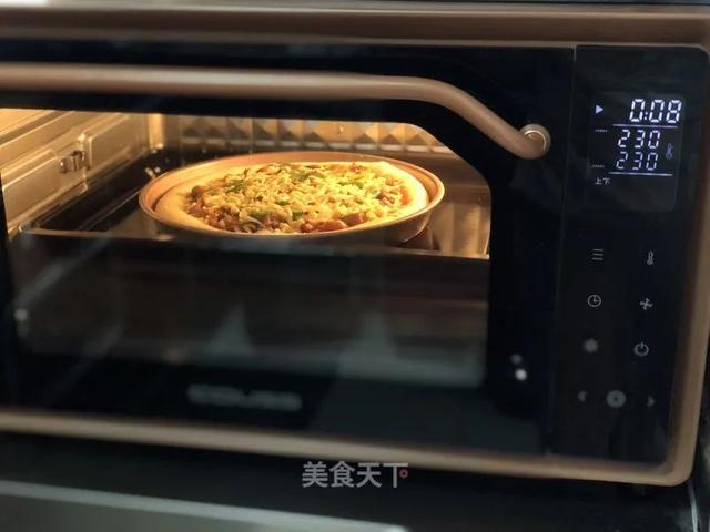 自制家庭版披萨，真材实料，好吃又健康！一点不比餐厅卖的差