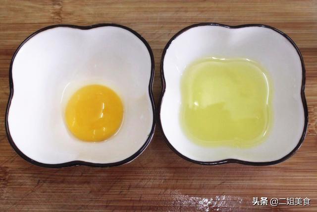 冬天做馒头，别只会加酵母粉发面，多做2步，发面快还蓬松好吃