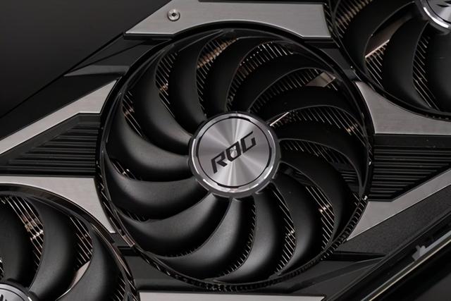 华硕ROG RTX 3070 O10G GAMING显卡图赏