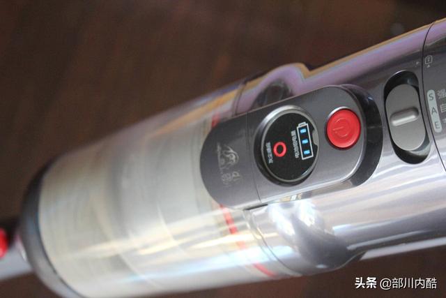 智能除尘吸力大，能吸能拖一体化！小狗T12 Pro无线吸尘器