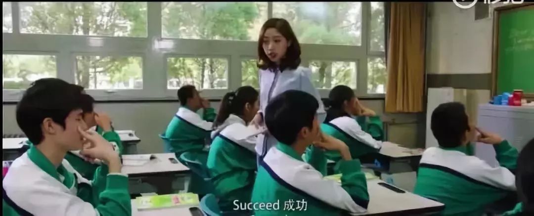 「暖先生格调」假期延长：教育部推荐13部优秀影片，建议家长陪孩子一起看，比旅行收获更大！