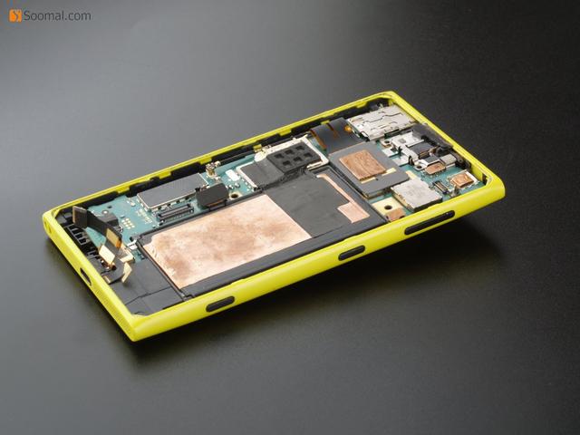 诺基亚 Lumia 1020手机摄像头暴力拆解 图集 「Soomal」