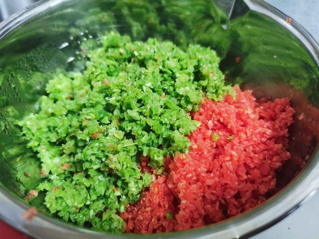 『超级宝妈』2月吃饺子，我家只用它饺子馅，清肠助消化，最适合易积食的孩子