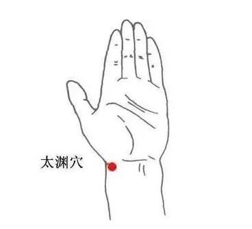 孩子|季节交替呼吸道疾病高发，揉按宝宝1个穴位防感冒