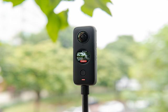 Insta360 One X2 全景相机体验：器小活好