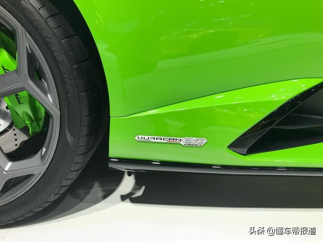 新车｜艳丽，兰博基尼Huracán EVO后驱版亮相广州车展