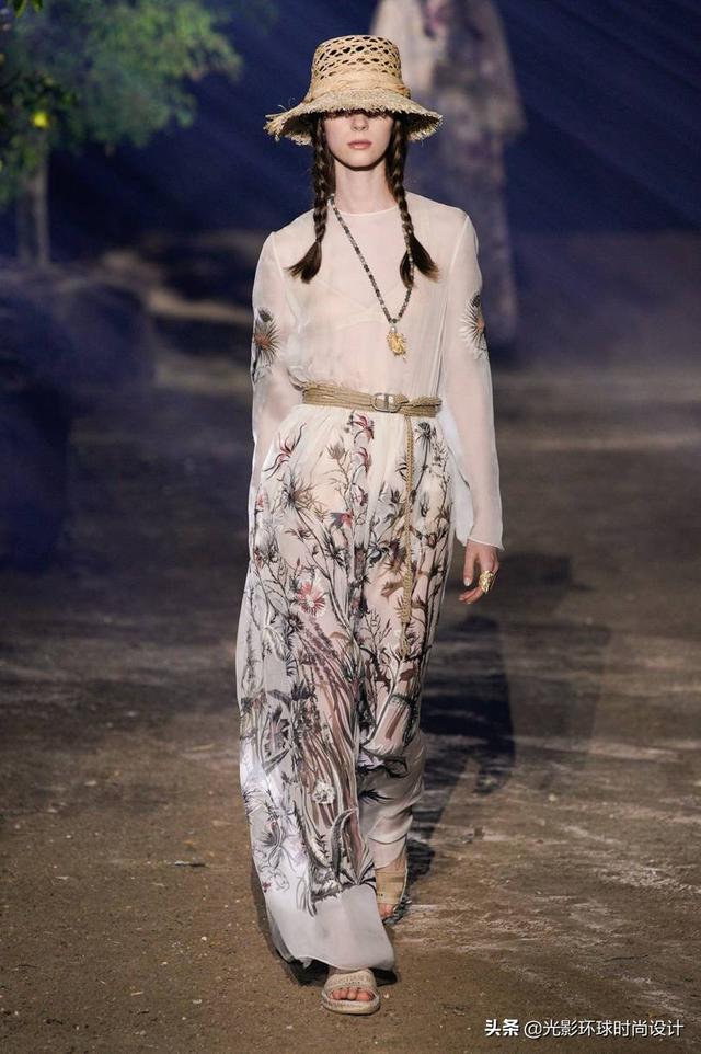最时尚Christian Dior 2020春夏系列-贴近自然的森林秀