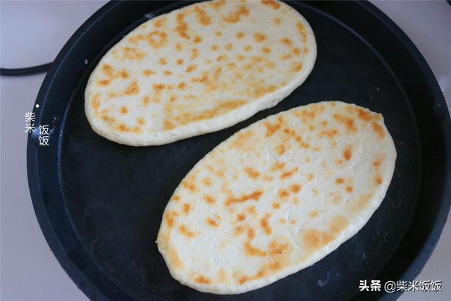 发面饼还可以这样做，大空心，加上自己爱吃的菜，太美味了