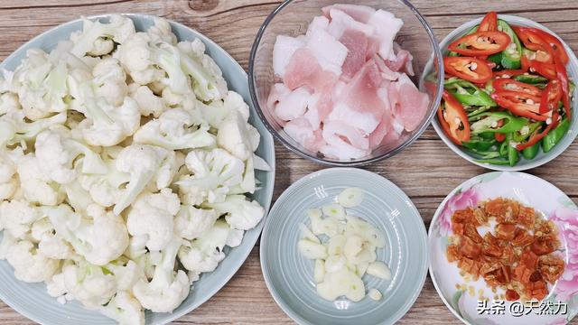 五花肉怎么做好吃肥而不腻，教你一个做法简单超下饭的家常菜