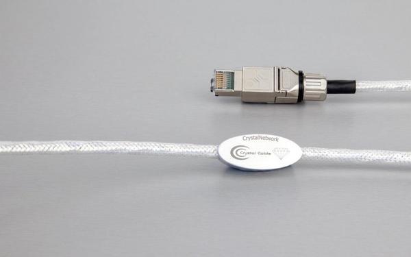 网线也发烧：Crystal Cable 发布两款单晶银、金银合金 HiFi 网线，售价 6833 元 / 米