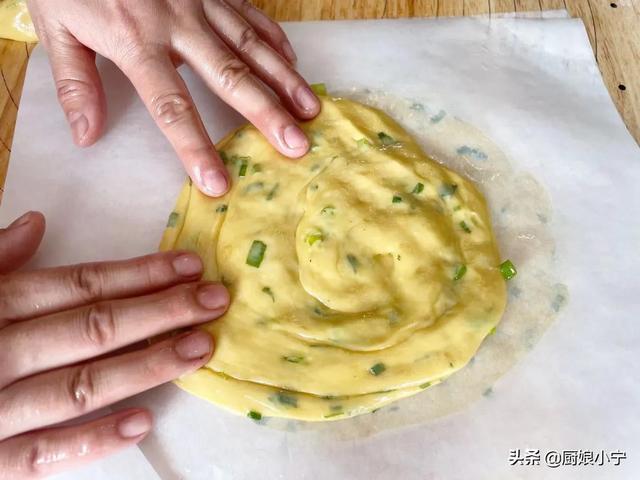 孩子放假懒人早餐饼，做一次7天不早起，3分钟出锅，挑食也爱吃