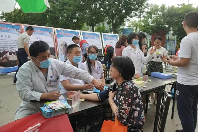 黄河新闻网吕梁频道汾阳市卫健科技志愿服务队联合市人民医院开展学雷锋科技志愿服务