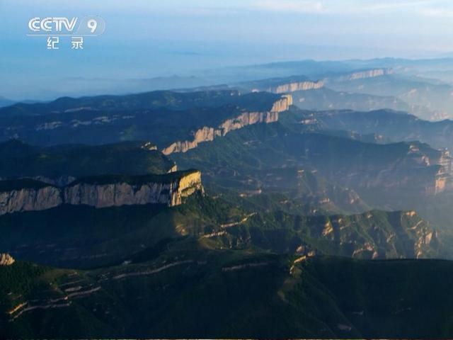 【暖南倾绿】从《航拍中国》看大美山西，世人只闻张家界，武乡板山无人知