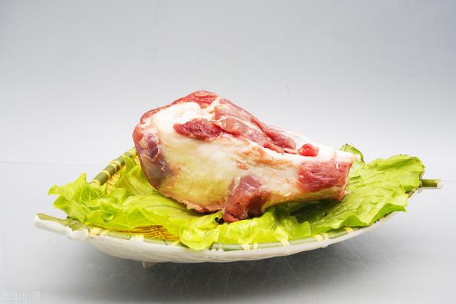 入冬后，推荐2款家常煲汤方法，冬天喝了好暖身子，味道还鲜哦