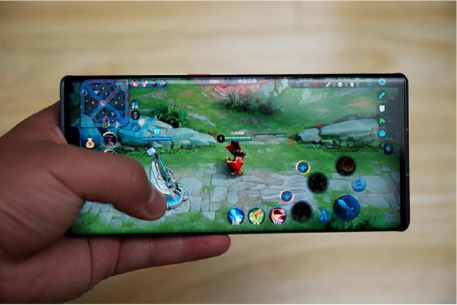 华为出狠招，Mate30Pro开启“新低”模式，网友：良心了