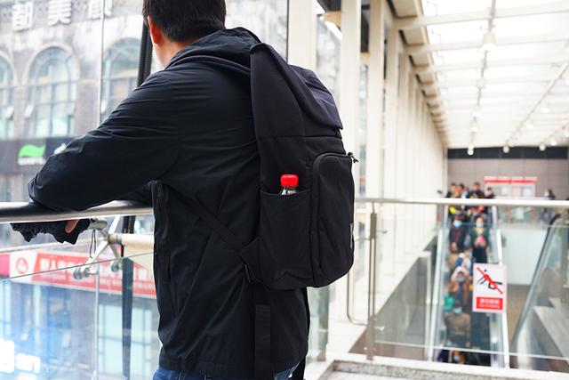 时尚又环保：deuter多特UP大容量通勤电脑包体验