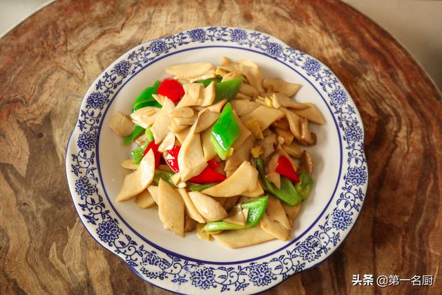 杏鲍菇怎样做才好吃？大厨教你小技巧，鲜香滑嫩，下酒又下饭