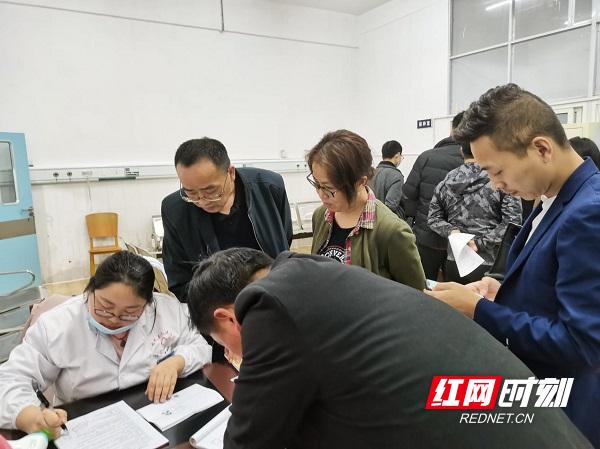 接种|古丈县人民医院：安全高效推进新冠疫苗免费接种工作