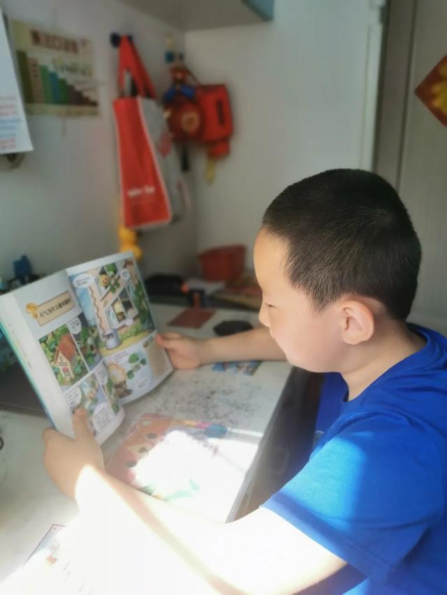 你的育儿经|「承德高新区阳光四季小学 班级特色活动」书香飘万家 阅读润童心