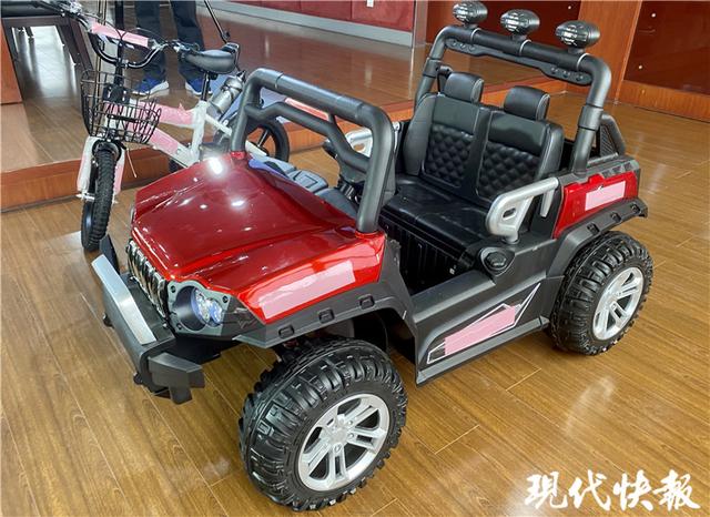#你的育儿经#给娃买玩具电动车，让他“驾车出行”？先来看南京市消协的比较试验结果