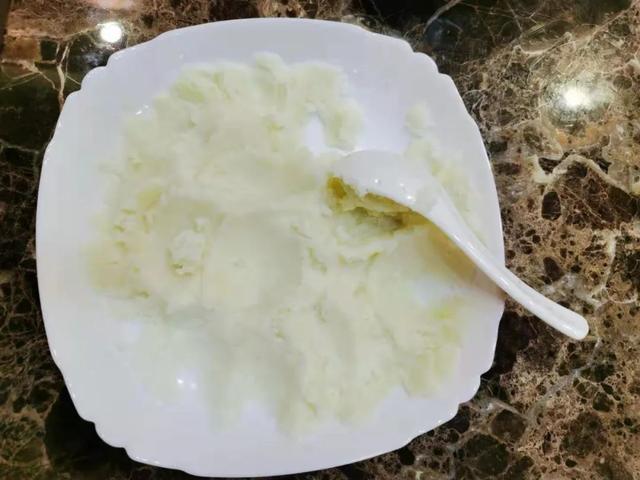 山楂|春节给你加个菜！教你做山药山楂糕，健脾又消食→爱申活暖心春