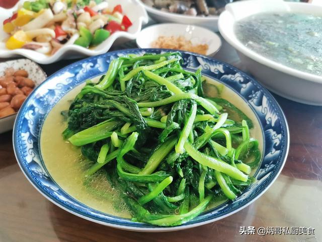 一线城市一家4口的午餐，荤素搭配合理膳食，好吃不贵，拒绝浪费