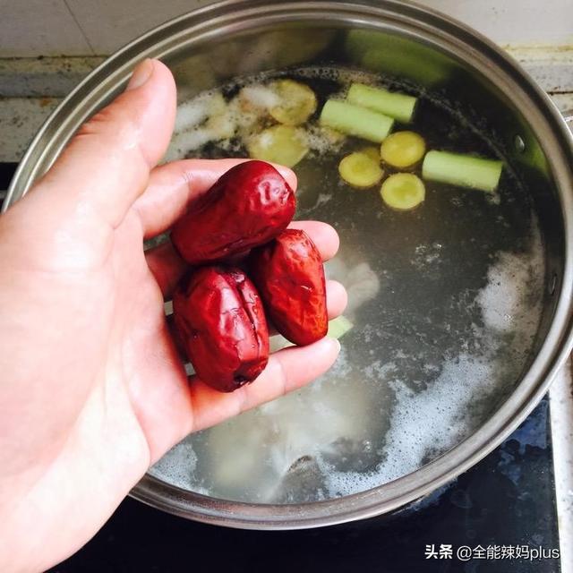 你的育儿经|到了孕晚期别乱吃，这一份利于分娩的饮食清单，建议孕妈收好