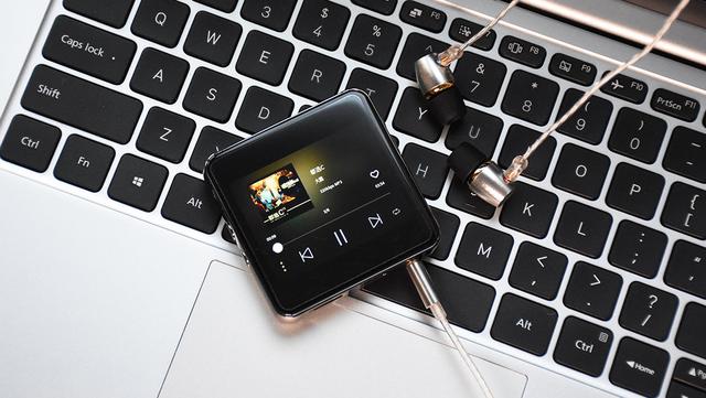 HiBy R2 播放器+ HiBy Beans 耳机套装：入门级 HiFi 首选