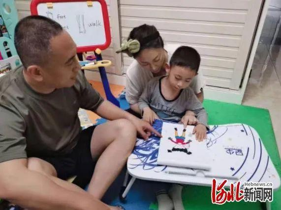 超级宝妈▲裕华区第二幼儿园举办国际家庭日主题活动