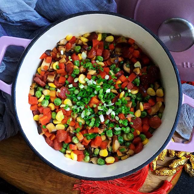 变着花样吃腊肠！醇厚浓郁，越嚼越香！还是小时候熟悉的味道