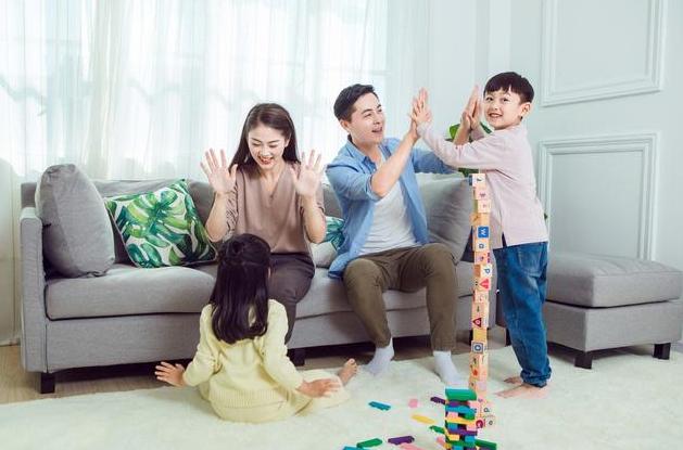 『超级宝妈』孩子不想失败怎么办?父母使用“一张纸”,让孩子正确看待挫折