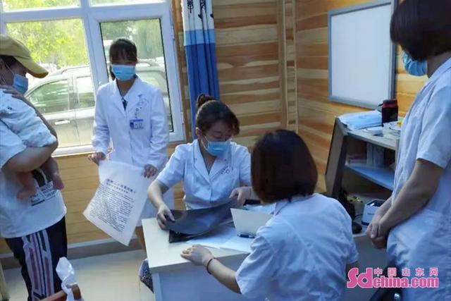 儿童|齐鲁儿童医院儿童康复科主任黄艳赴菏泽市牡丹人民医院开展义诊活动