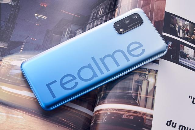 直降200元：Realme新品突破5G价格底线，谁能更便宜？