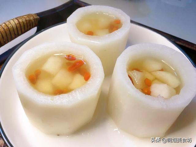 冬天记得给家人喝这滋补汤，清甜爽口，清热去火，做法超简单