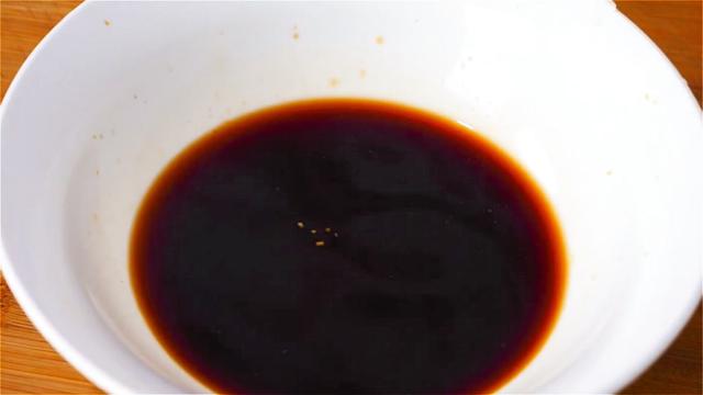 煮面条千万不要开水下锅，记住这三点，面条爽滑又筋道，太好吃了