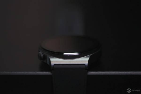 HUAWEI WATCH GT 2 Pro：独具气质，更具专业